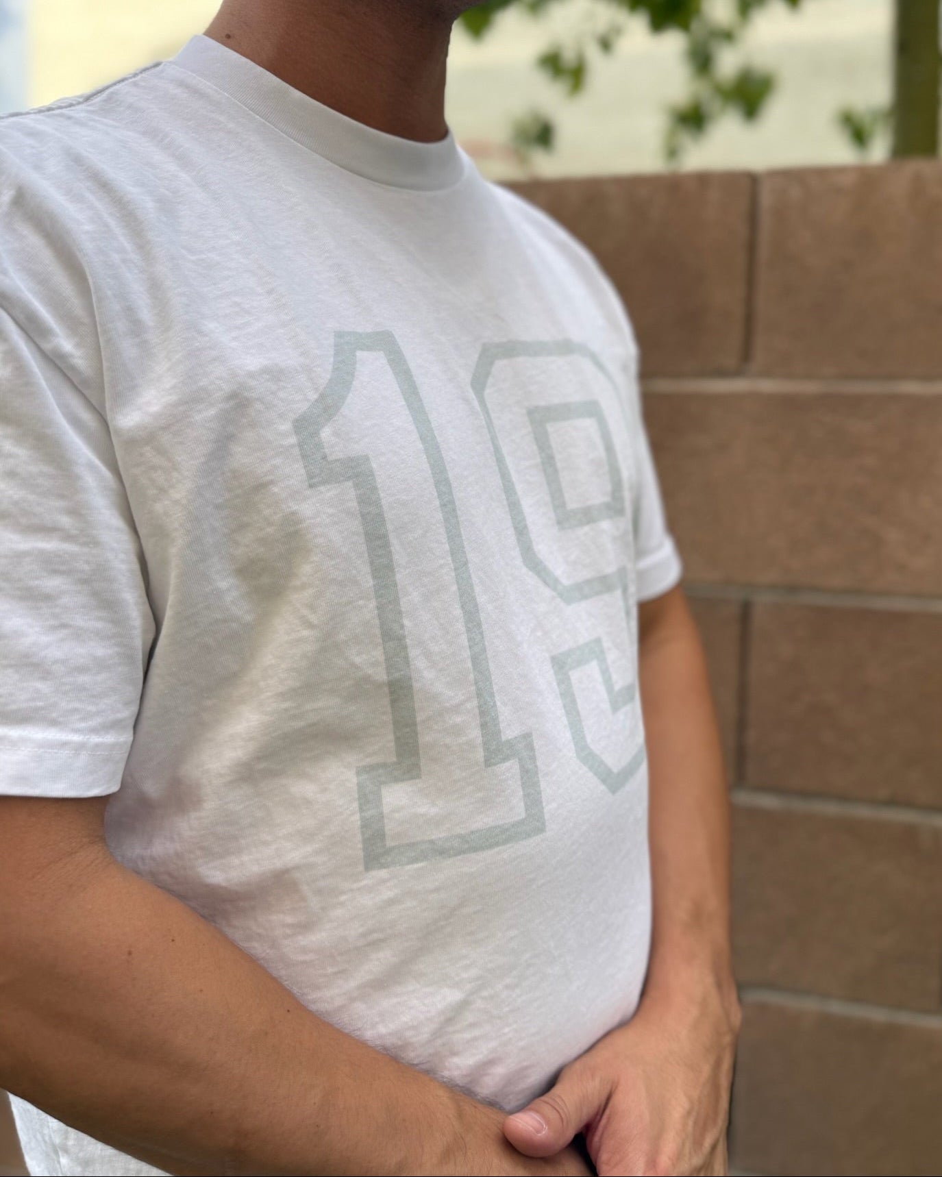 Men's Signature 19 Boxy T-Shirt - Gray